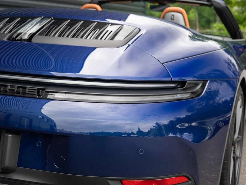 2025 Porsche 992 Carrera GTS - Image 19 of 31