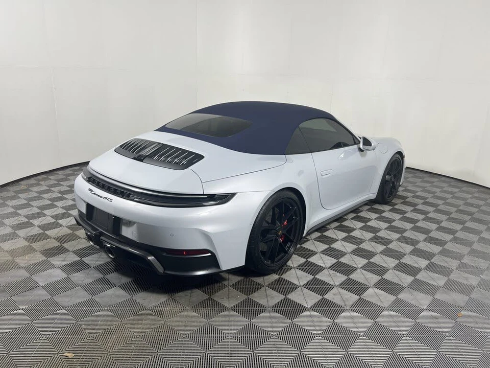 2025 Porsche 992 Carrera GTS - Image 7 of 25