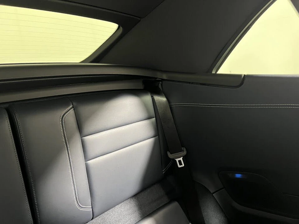 2025 Porsche 992 Carrera GTS - Image 17 of 25