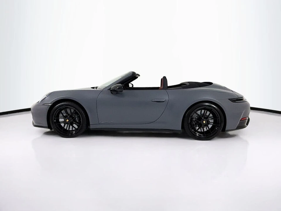 2025 Porsche 992 Carrera GTS - Image 2 of 31