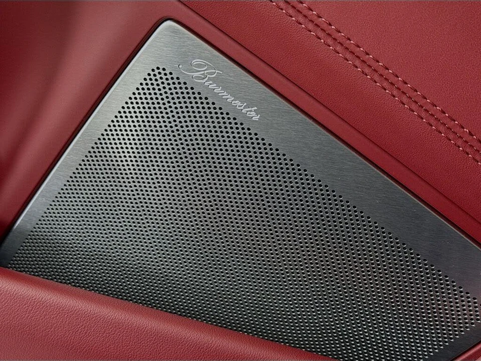 2025 Porsche 992 Carrera GTS - Image 12 of 31
