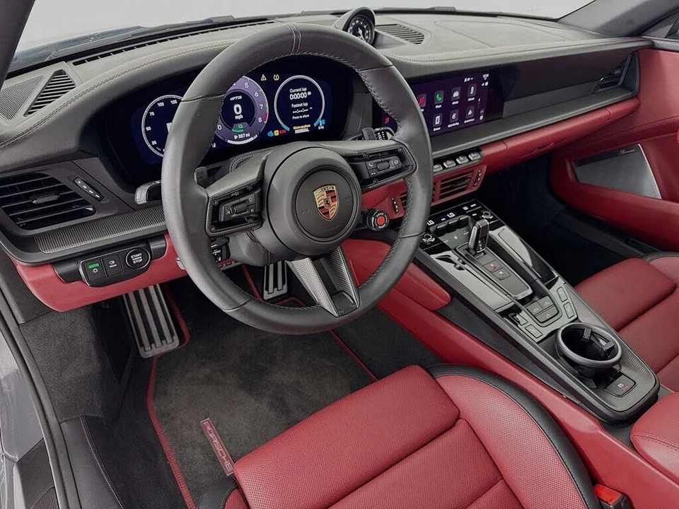 2025 Porsche 992 Carrera GTS - Image 4 of 31