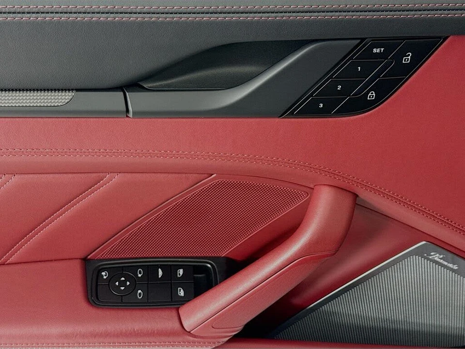 2025 Porsche 992 Carrera GTS - Image 11 of 31
