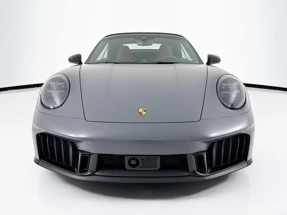 2025 Porsche 992 Carrera GTS - Image 6 of 31