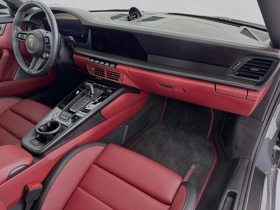 2025 Porsche 992 Carrera GTS - Image 29 of 31