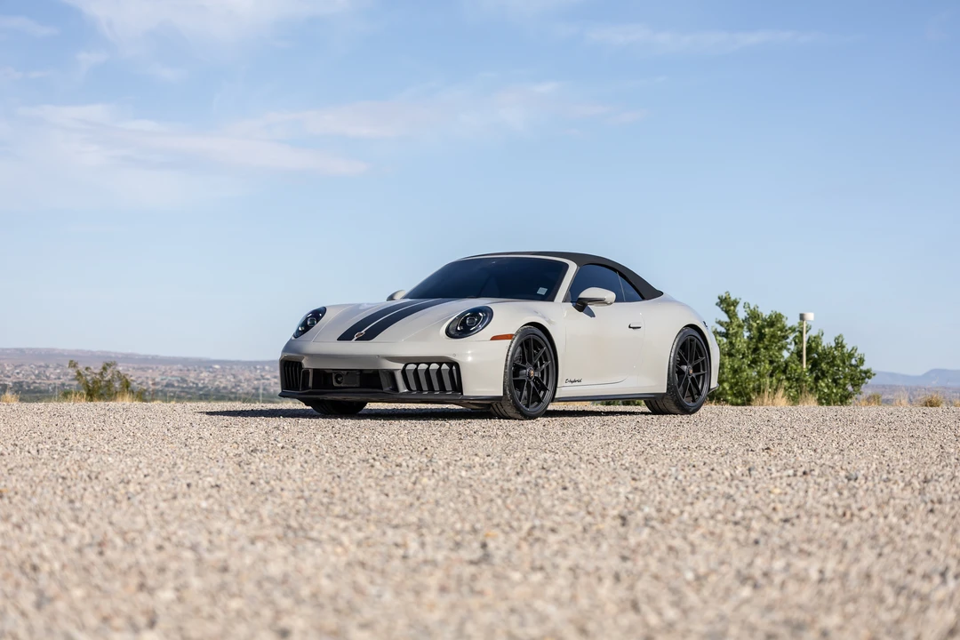 2025 Porsche 992 Carrera GTS - Image 3 of 31