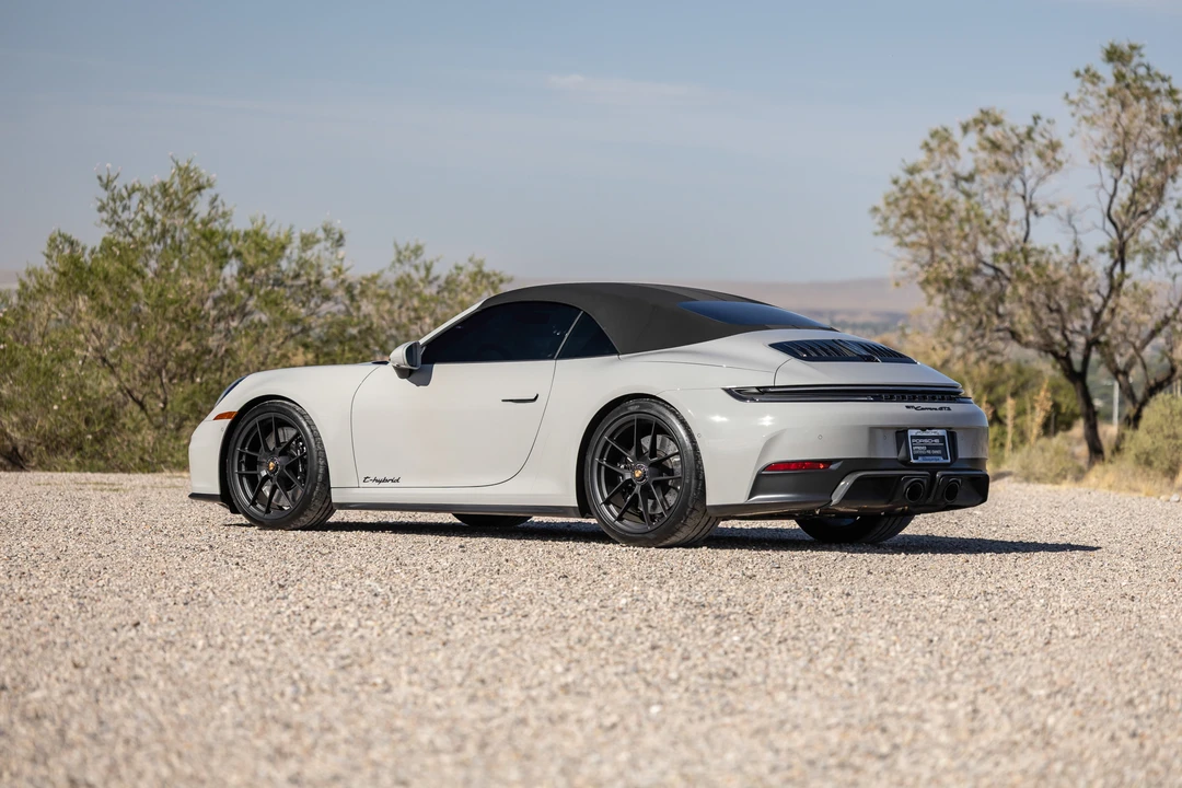 2025 Porsche 992 Carrera GTS - Image 8 of 31