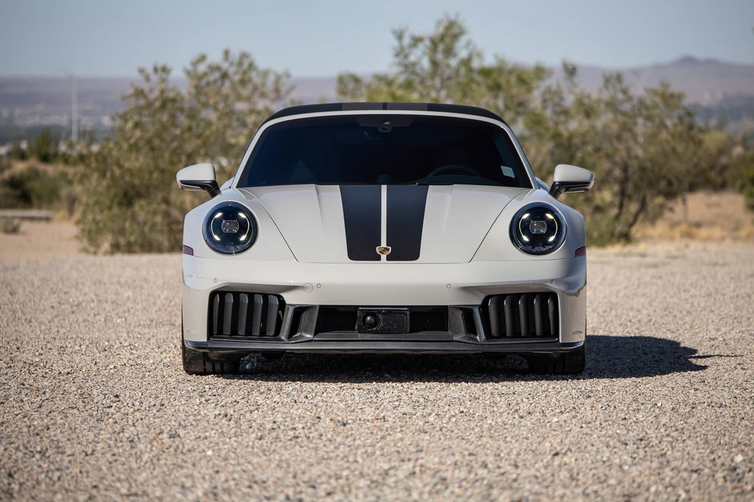 2025 Porsche 992 Carrera GTS - Image 24 of 31