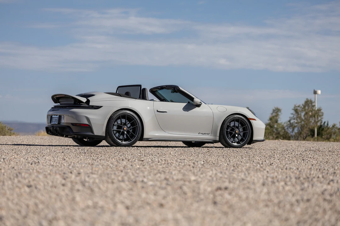 2025 Porsche 992 Carrera GTS - Image 30 of 31