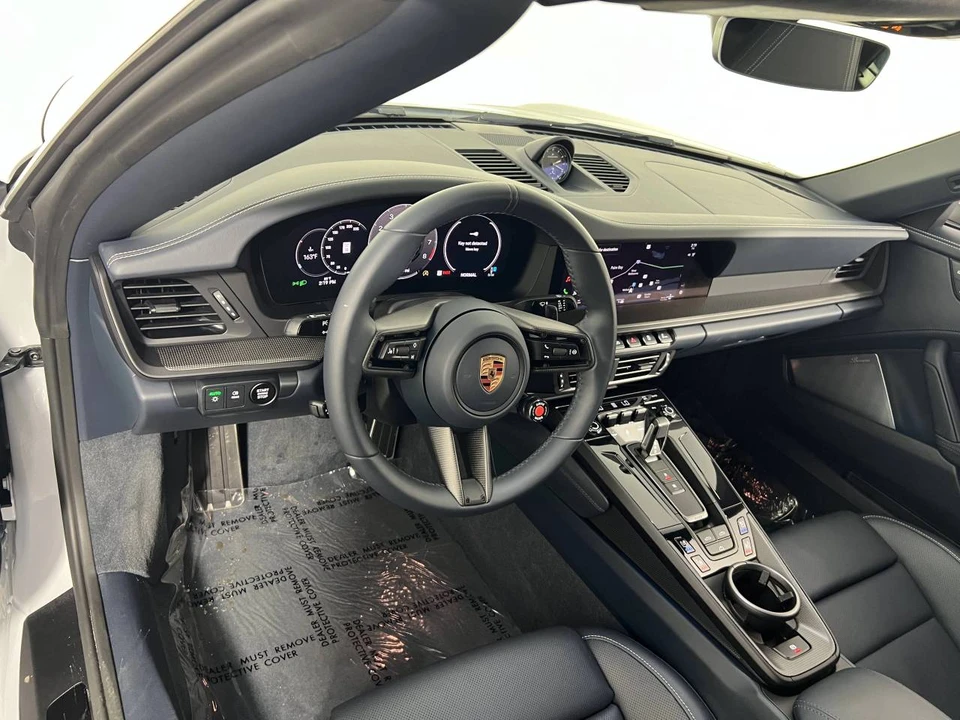 2025 Porsche 992 Carrera GTS - Image 4 of 5