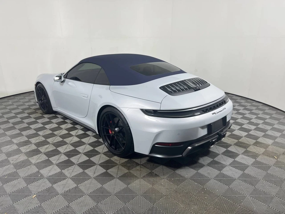 2025 Porsche 992 Carrera GTS - Image 3 of 5