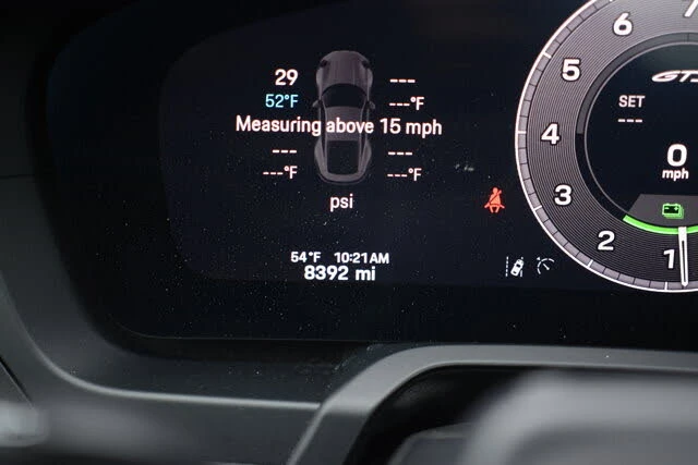 2025 Porsche 992 Carrera GTS - Image 18 of 31