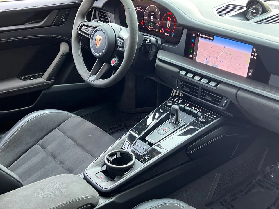 2025 Porsche 992 Carrera GTS - Image 6 of 31
