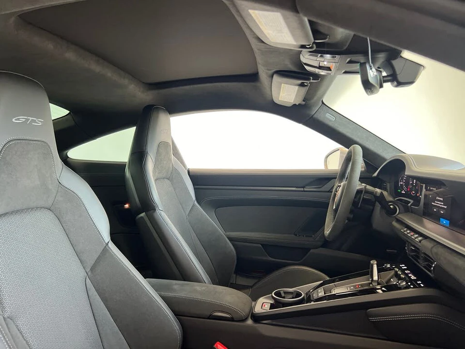 2025 Porsche 992 Carrera GTS - Image 7 of 31