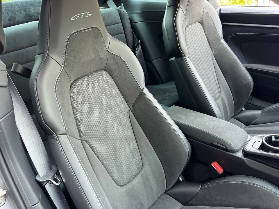 2025 Porsche 992 Carrera GTS - Image 18 of 31