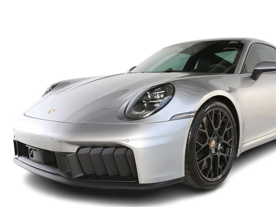 2025 Porsche 992 Carrera GTS - Image 9 of 31