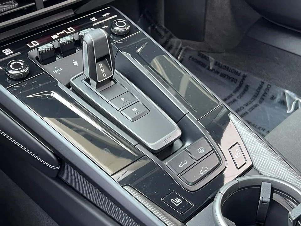 2025 Porsche 992 Carrera GTS - Image 28 of 31