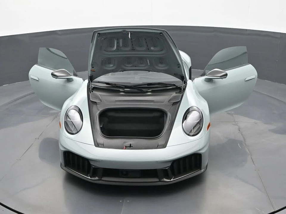 2025 Porsche 992 Carrera GTS - Image 28 of 30