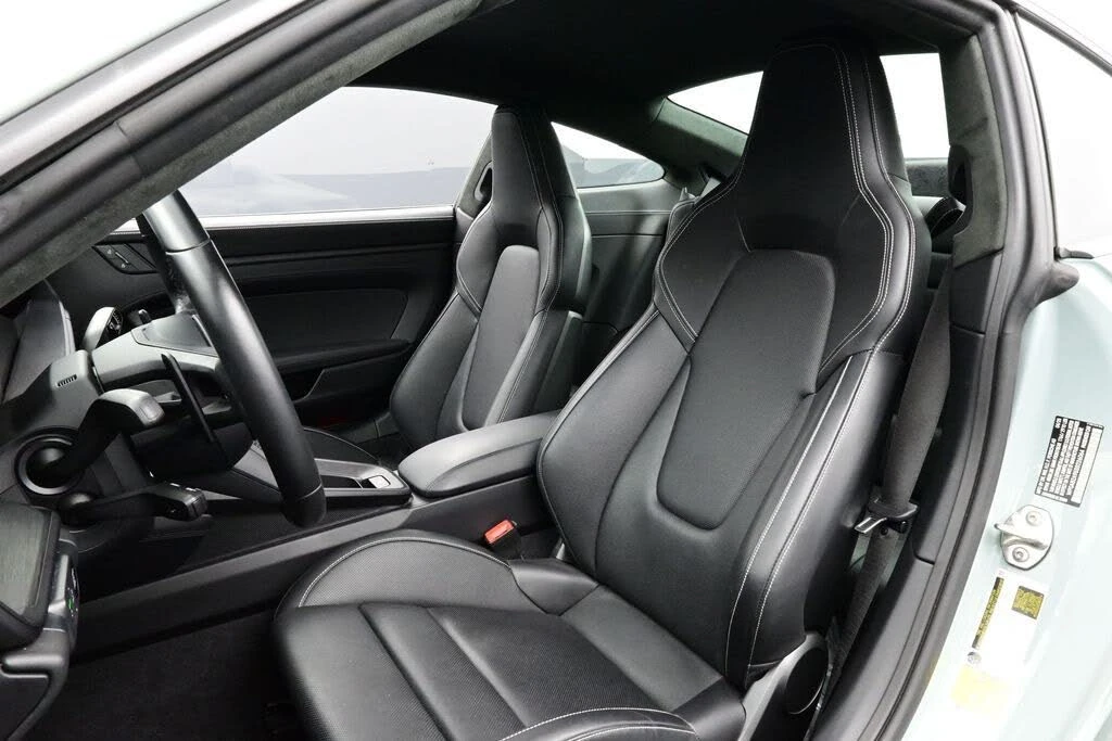 2025 Porsche 992 Carrera GTS - Image 5 of 30