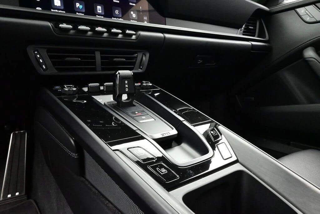 2025 Porsche 992 Carrera GTS - Image 11 of 30