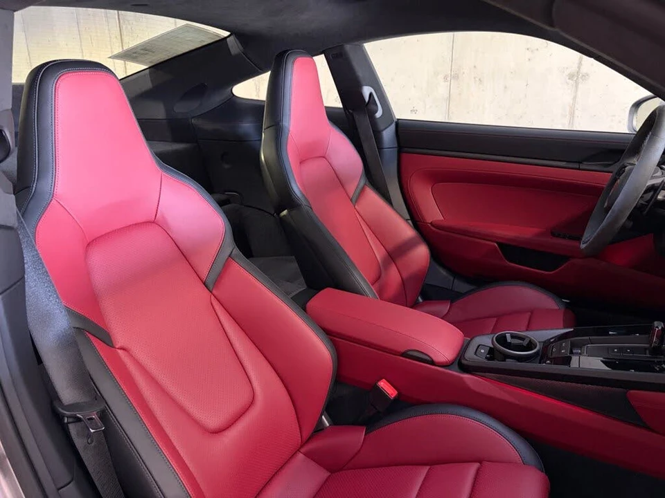2025 Porsche 992 Carrera GTS - Image 27 of 31