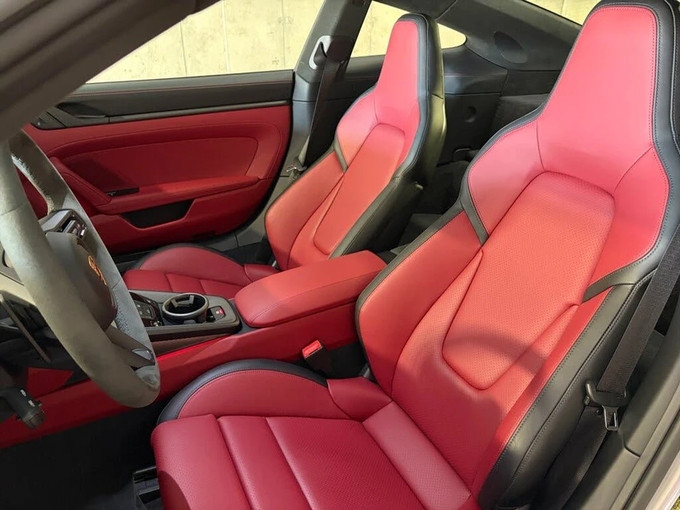 2025 Porsche 992 Carrera GTS - Image 19 of 31
