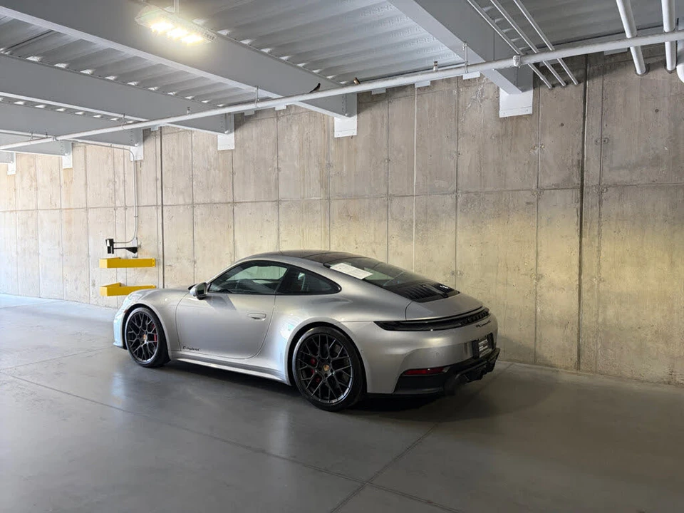 2025 Porsche 992 Carrera GTS - Image 3 of 31