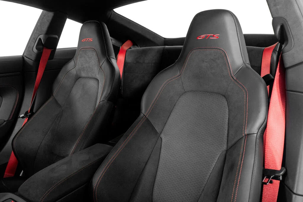 2025 Porsche 992 Carrera GTS - Image 3 of 31