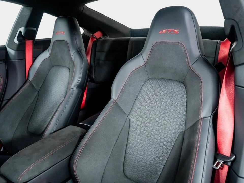 2025 Porsche 992 Carrera GTS - Image 3 of 31