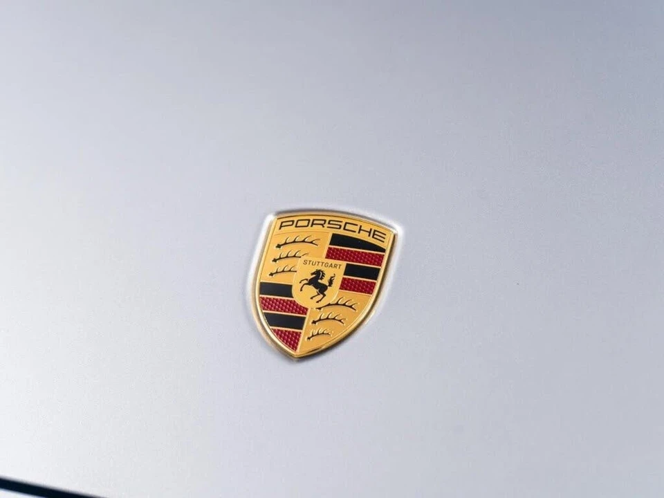 2025 Porsche 992 Carrera GTS - Image 25 of 31