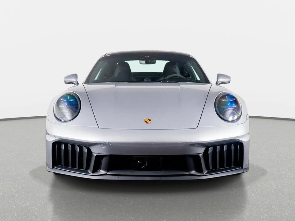 2025 Porsche 992 Carrera GTS - Image 22 of 31
