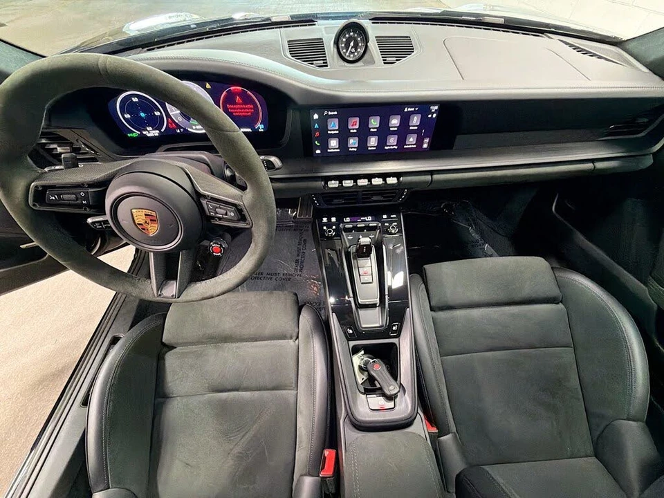 2025 Porsche 992 Carrera GTS - Image 15 of 31