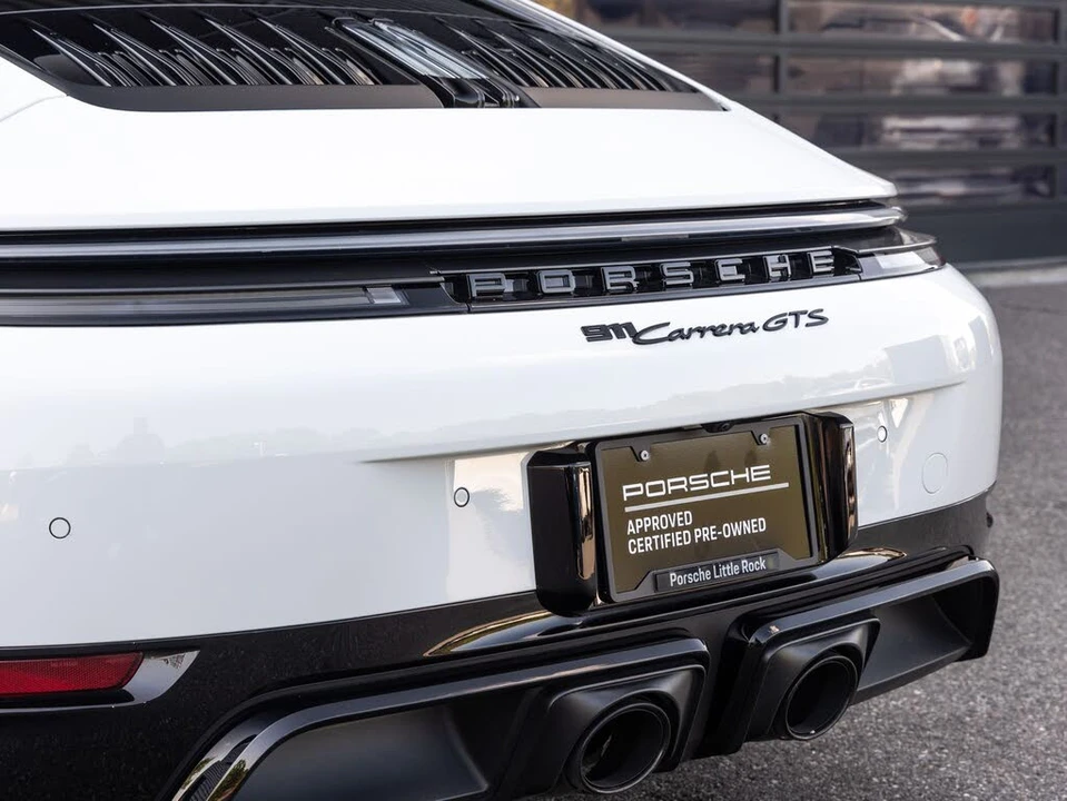 2025 Porsche 992 Carrera GTS - Image 12 of 31