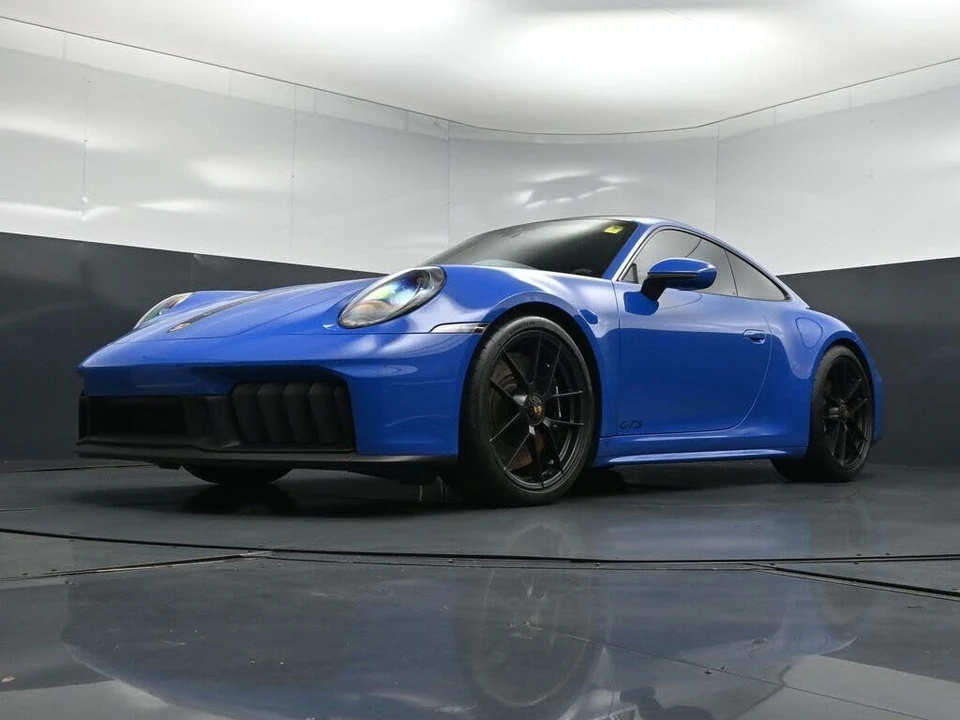 2025 Porsche 992 Carrera GTS - Image 23 of 31