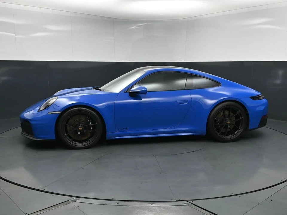 2025 Porsche 992 Carrera GTS - Image 2 of 31