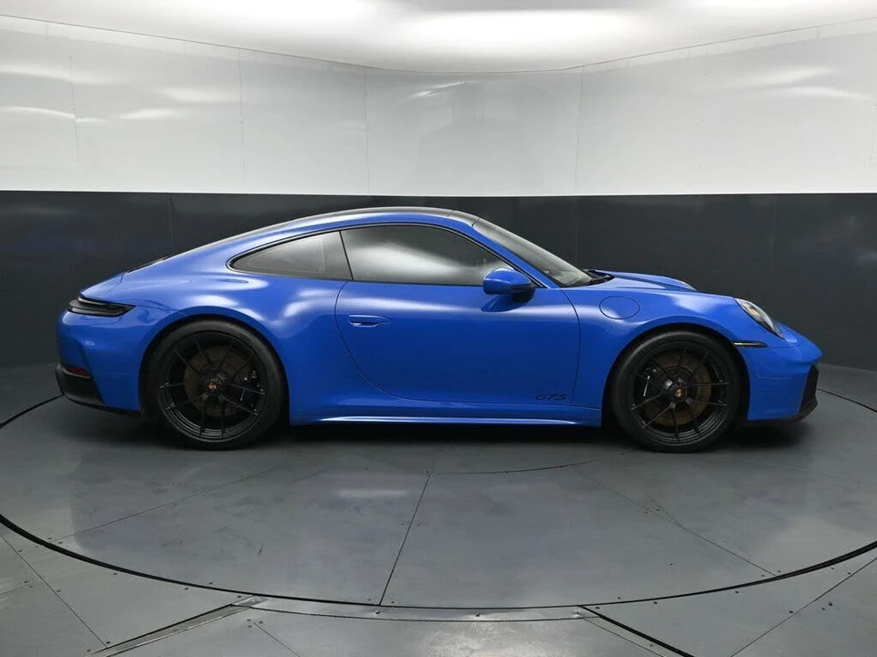 2025 Porsche 992 Carrera GTS - Image 12 of 31