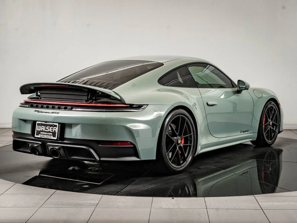 2025 Porsche 992 Carrera GTS - Image 8 of 31