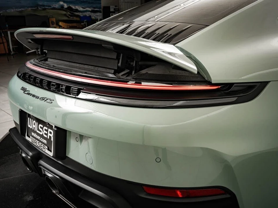 2025 Porsche 992 Carrera GTS - Image 22 of 31