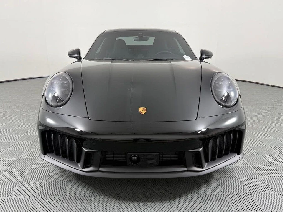 2025 Porsche 992 Carrera GTS - Image 10 of 27