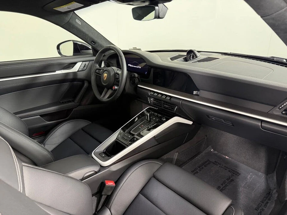 2025 Porsche 992 Carrera GTS - Image 15 of 27