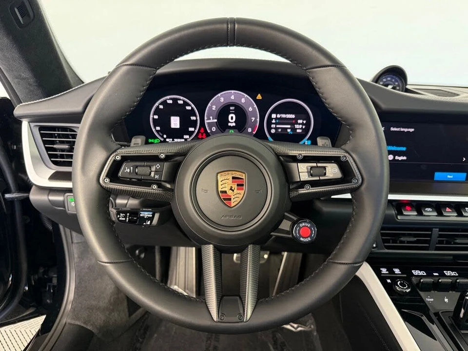 2025 Porsche 992 Carrera GTS - Image 25 of 27