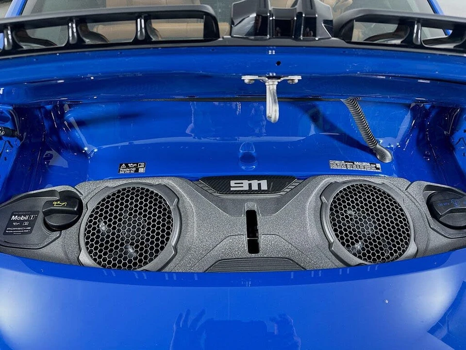 2025 Porsche 992 Carrera GTS - Image 29 of 31