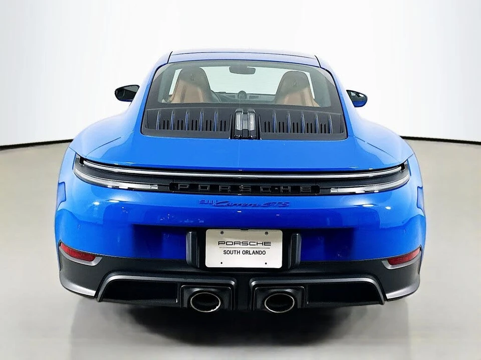 2025 Porsche 992 Carrera GTS - Image 10 of 31