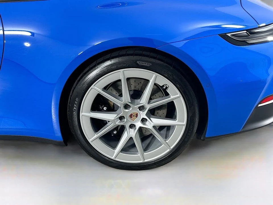 2025 Porsche 992 Carrera GTS - Image 30 of 31