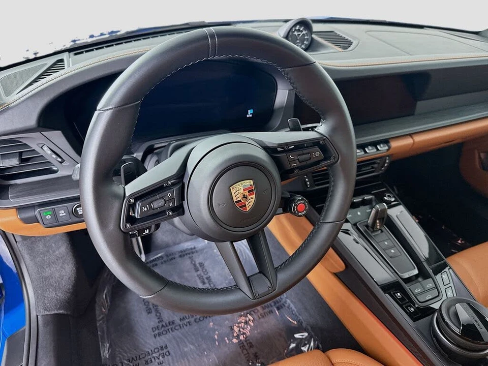 2025 Porsche 992 Carrera GTS - Image 12 of 31