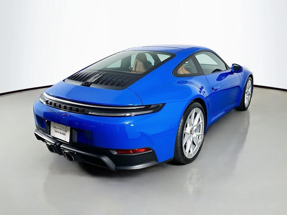 2025 Porsche 992 Carrera GTS - Image 9 of 31