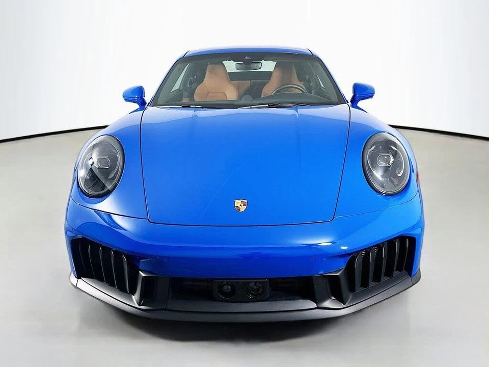 2025 Porsche 992 Carrera GTS - Image 6 of 31