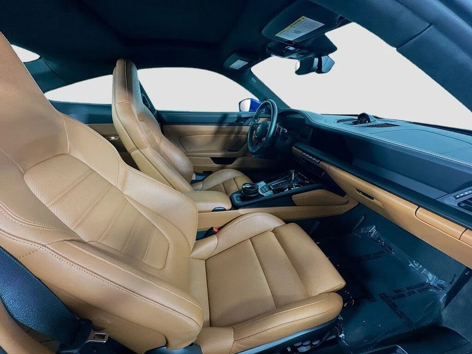 2025 Porsche 992 Carrera GTS - Image 27 of 31
