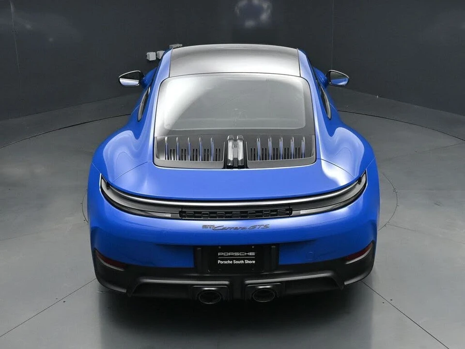 2025 Porsche 992 Carrera GTS - Image 17 of 31