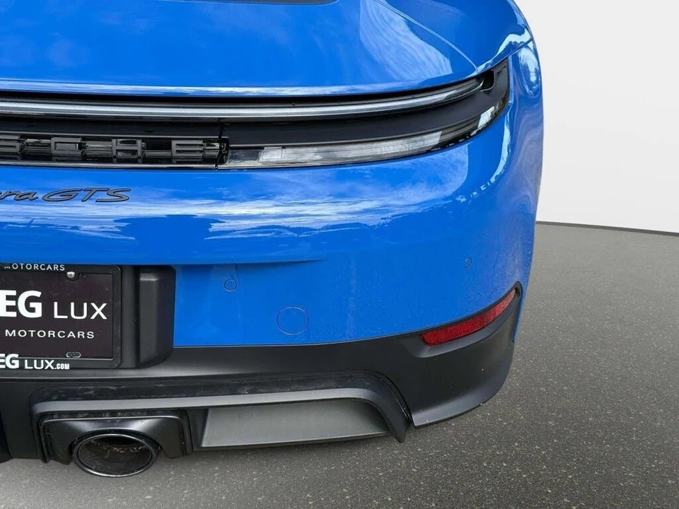 2025 Porsche 992 Carrera GTS - Image 24 of 31
